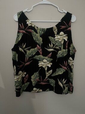 Tropical Print Scoop Neck Tank Top in Black with Green & Cream